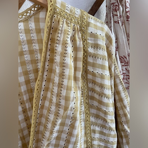 Max Studio yellow checkered gingham embroidered daisy dress - Picture 3 of 8